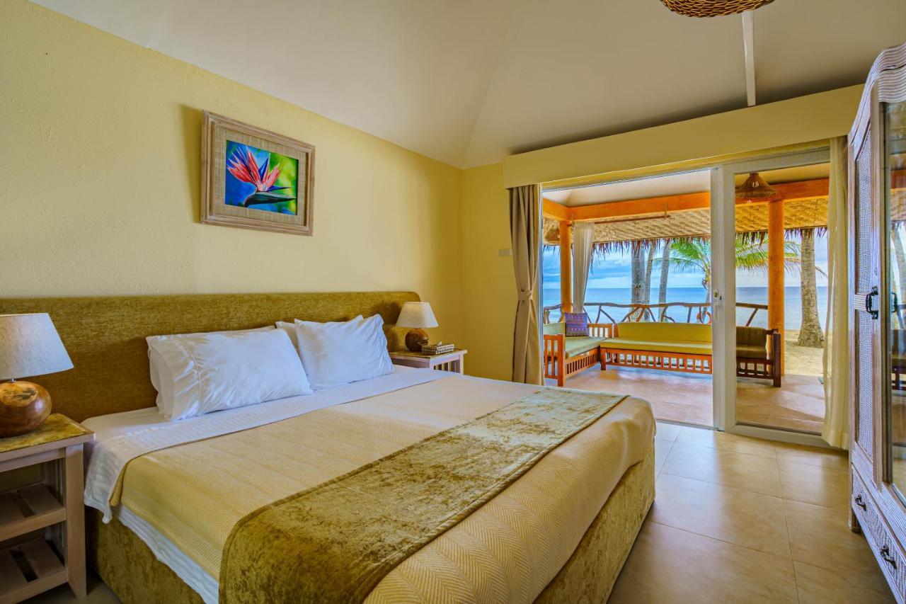 Coco Grove Beach Resort, Siquijor Island Esterno foto