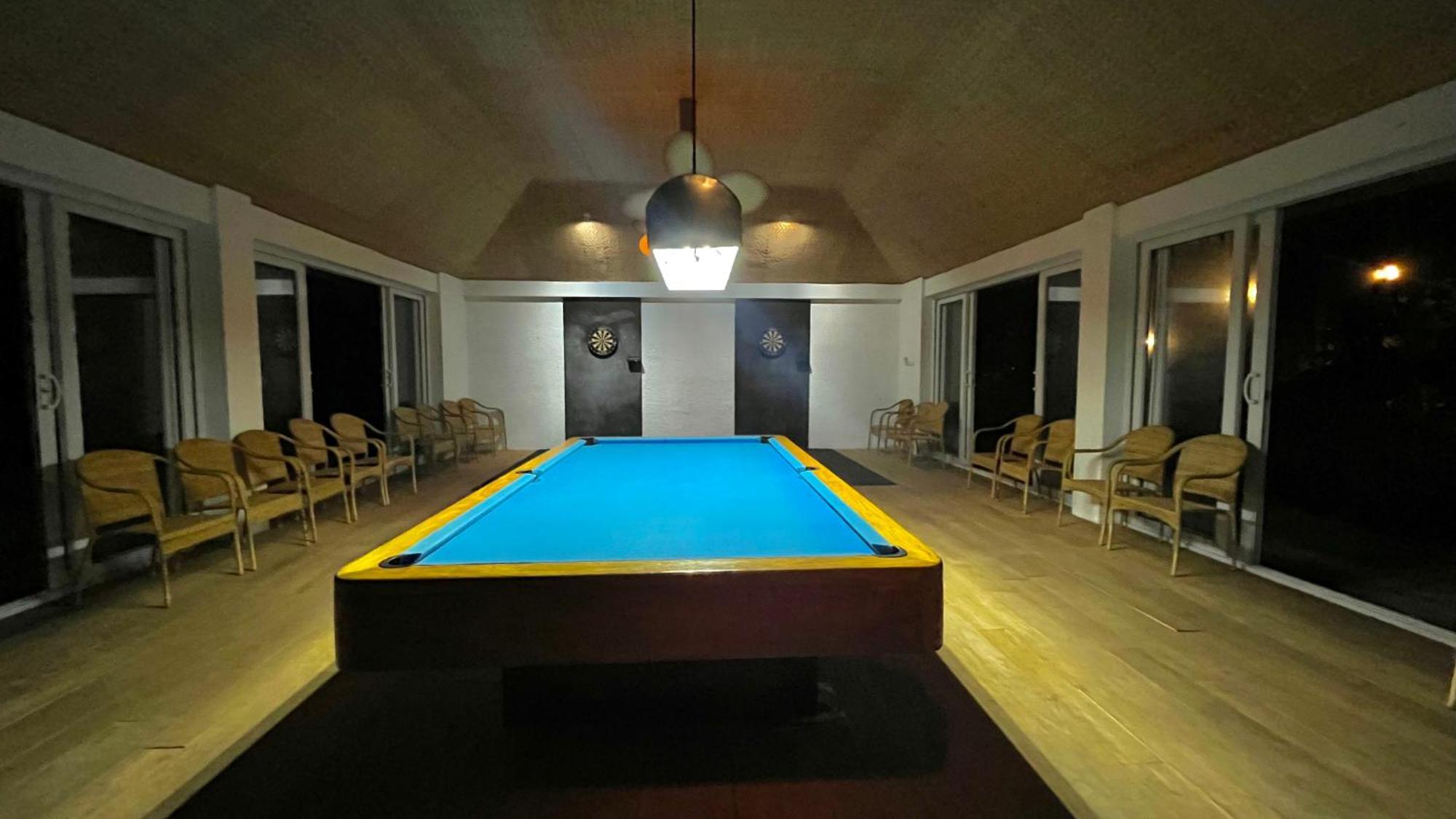 Coco Grove Beach Resort, Siquijor Island Esterno foto The pool table at the 2016 World Championships
