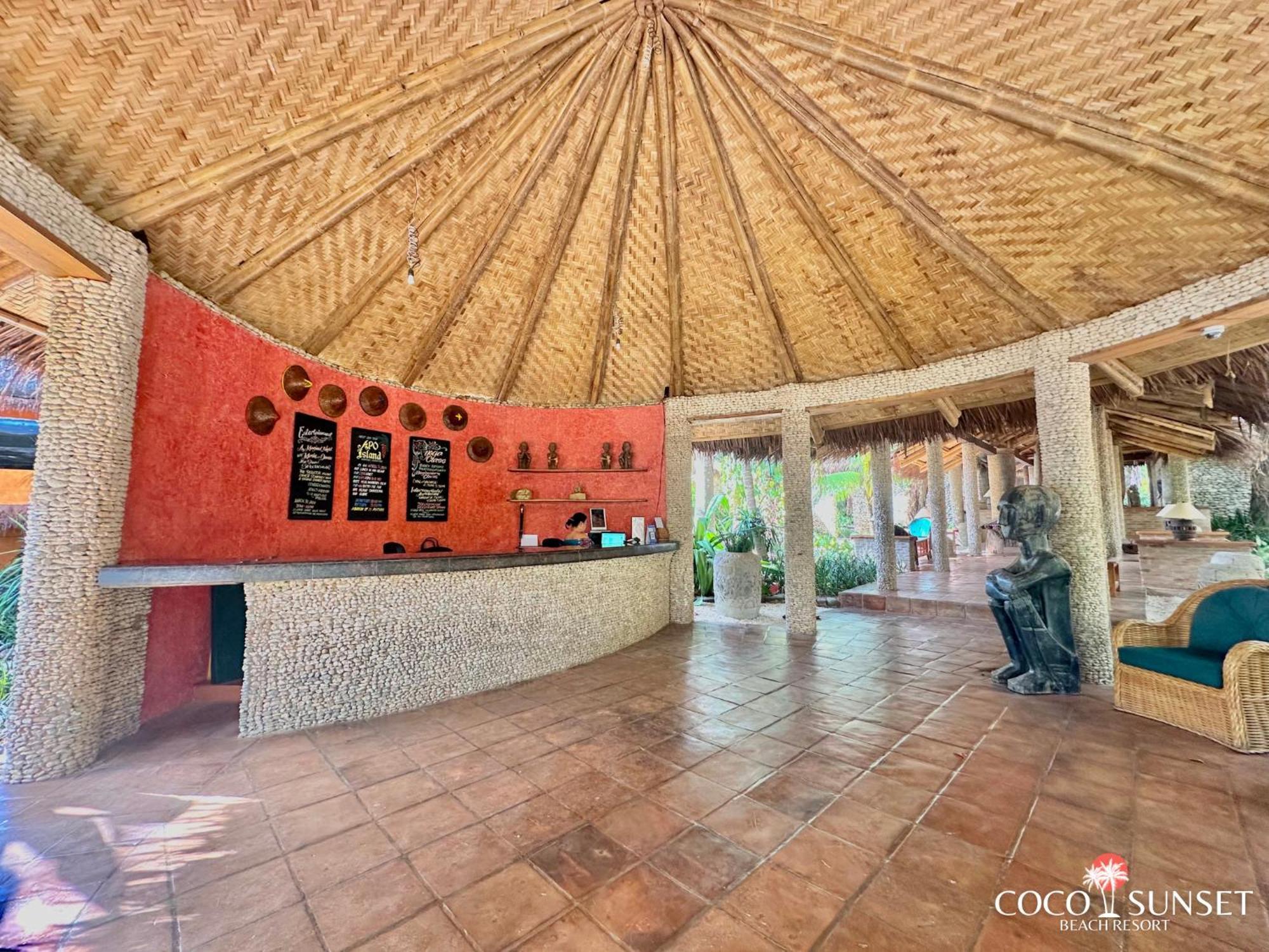 Coco Grove Beach Resort, Siquijor Island Esterno foto Lobby